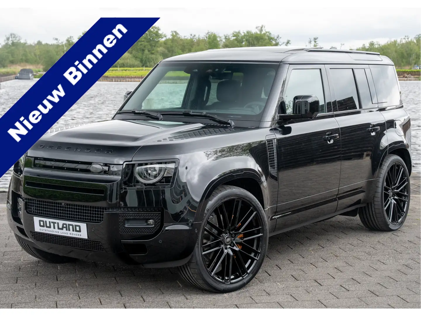 Land Rover Defender P300e 110 X-Dynamic HSE | 24" inch | Alle Opties | Zwart - 1