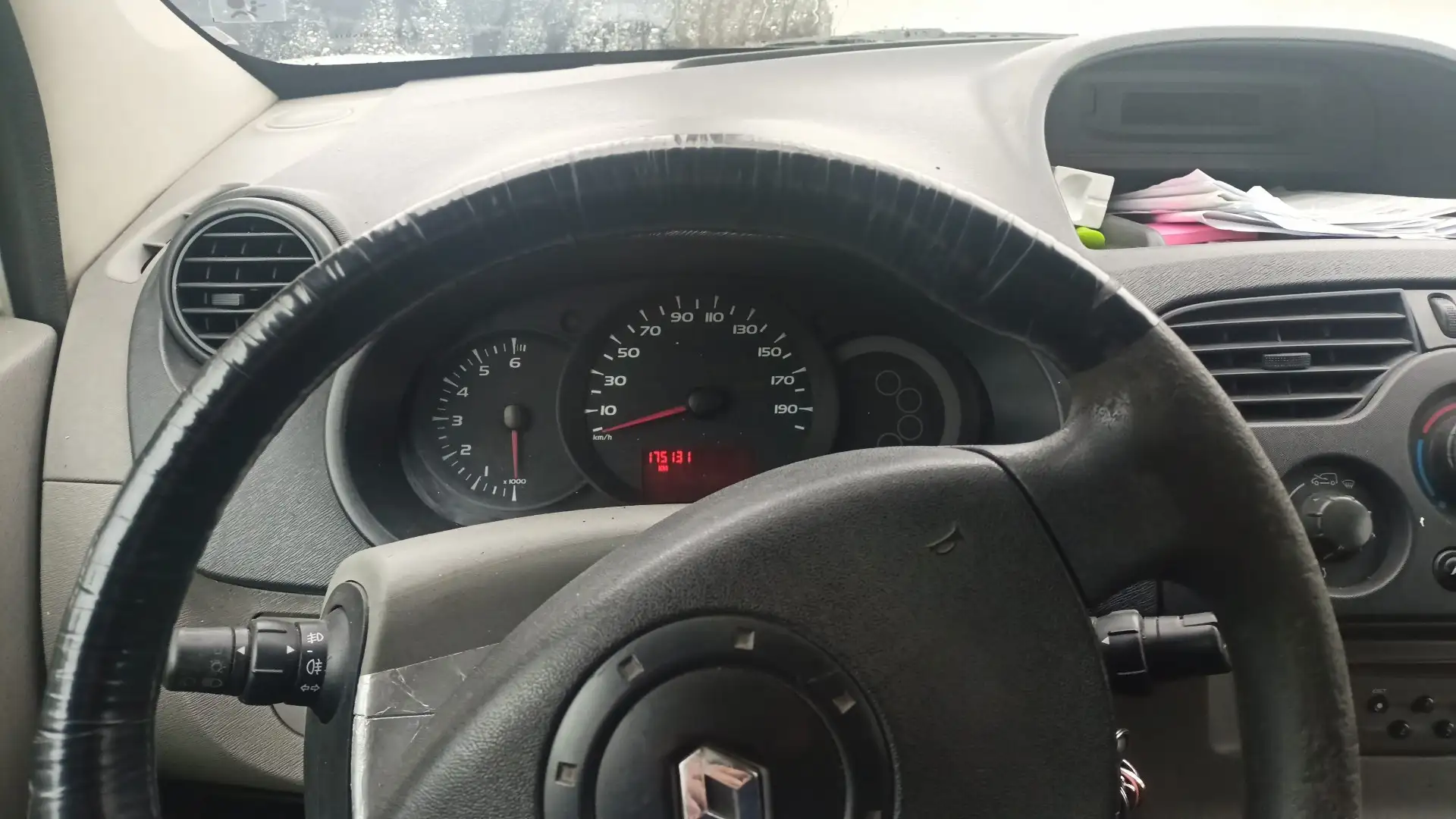 Renault Kangoo 1.5 dci 70cv - 1