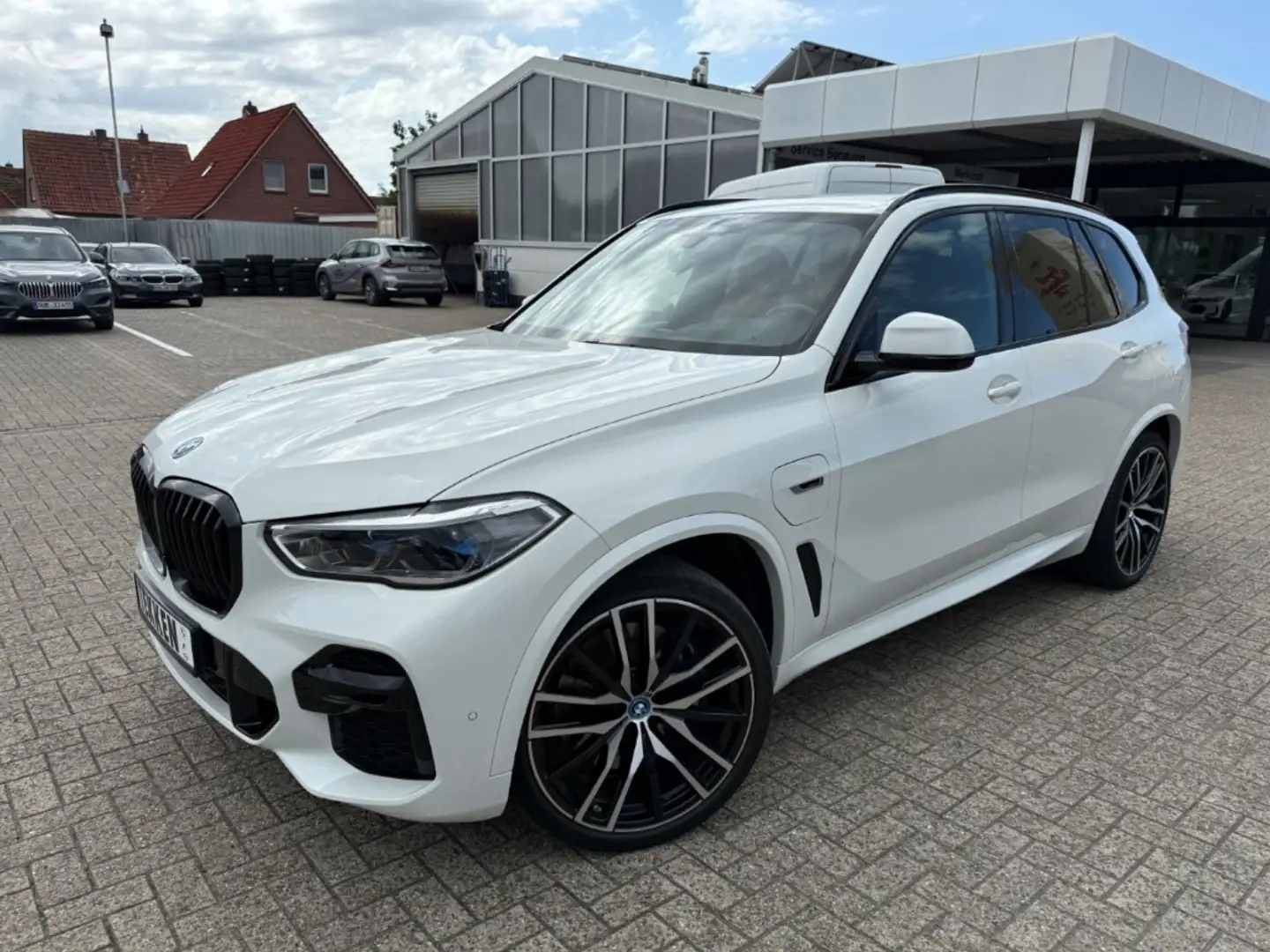BMW X5 xDrive45e M-Sport AHK Driv. Ass. Prof. HuD Laserl. Blanc - 1