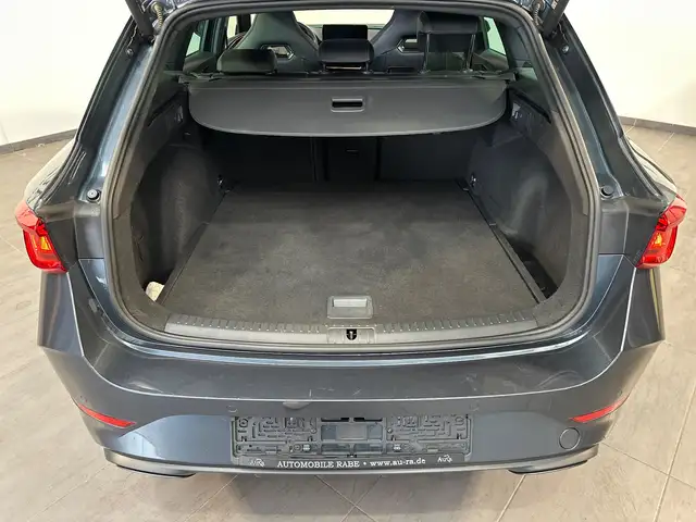 Cupra Leon view 6