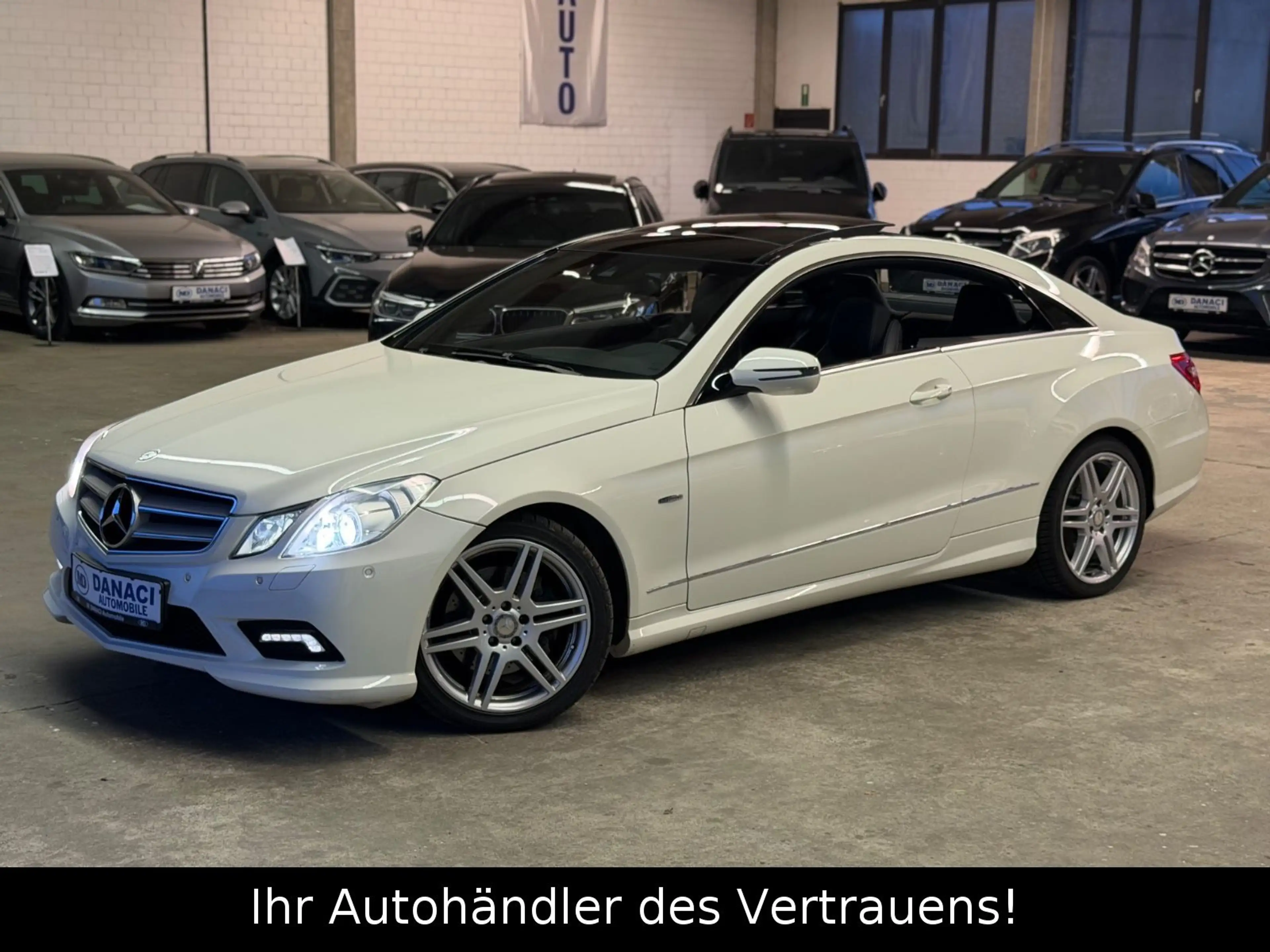 Mercedes-Benz E 350 CDI AMG-Paket*Pano*Kamera*Xenon*H&K*Memory — photo 3