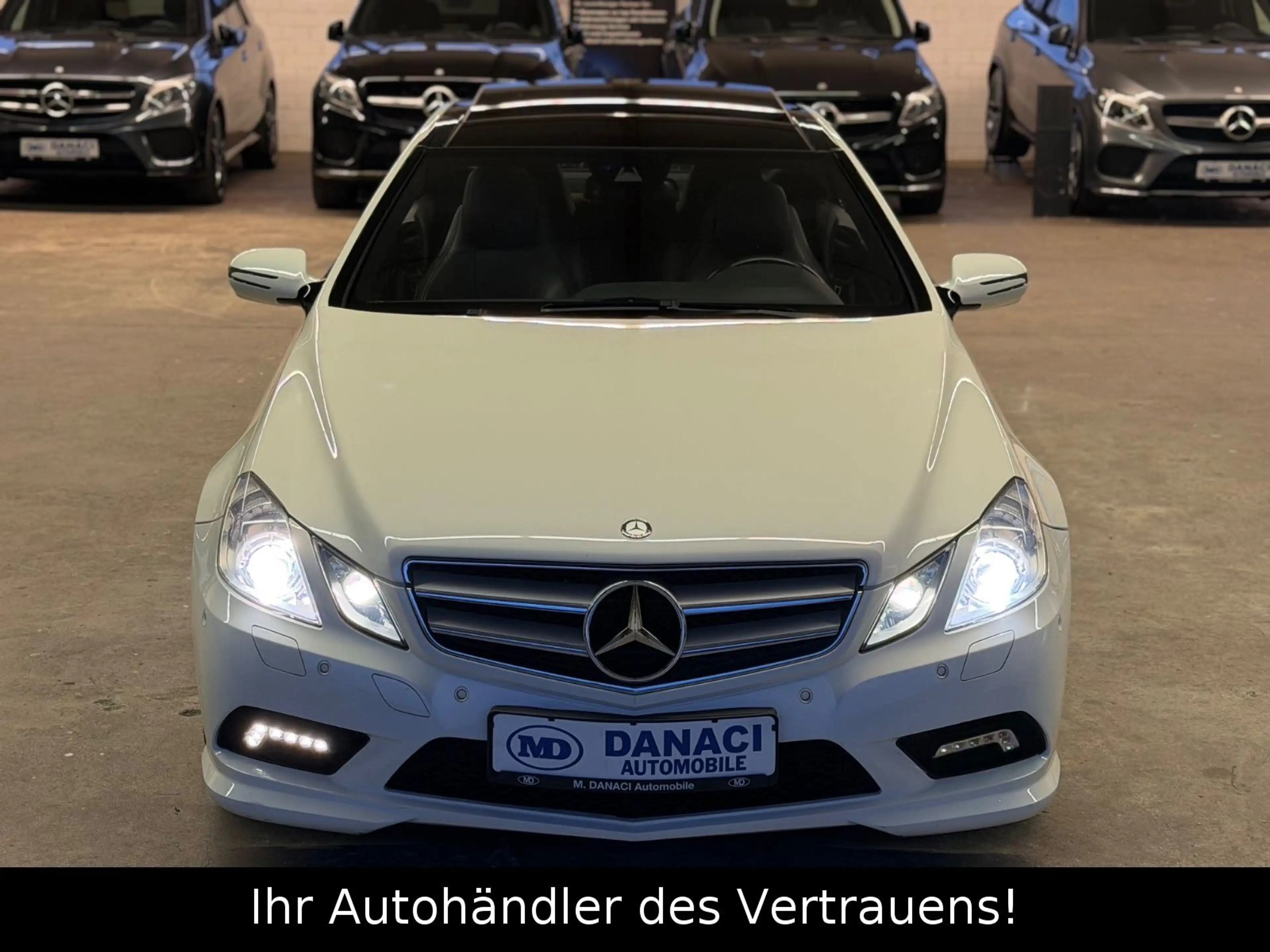 Mercedes-Benz E 350 CDI AMG-Paket*Pano*Kamera*Xenon*H&K*Memory — photo 2