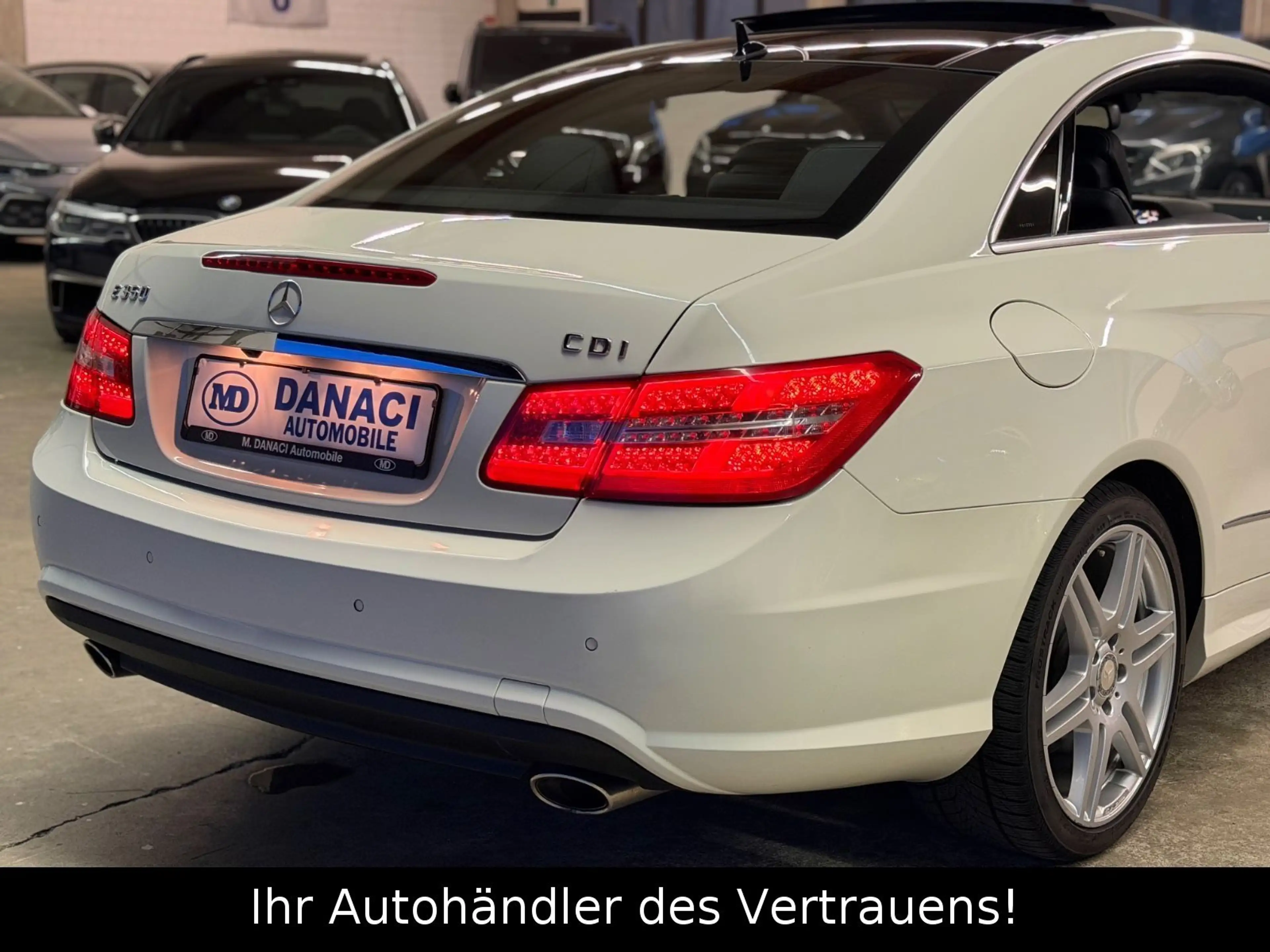 Mercedes-Benz E 350 CDI AMG-Paket*Pano*Kamera*Xenon*H&K*Memory — photo 10