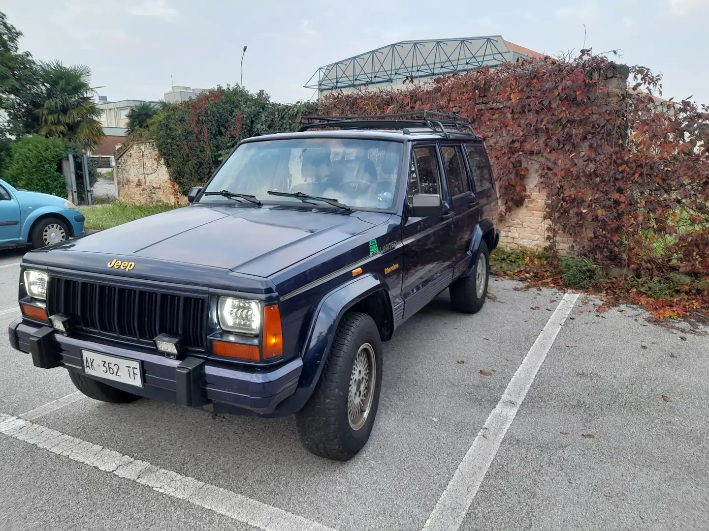 Jeep Cherokee Cherokee 5p 2.5 td Limited Azul - 2