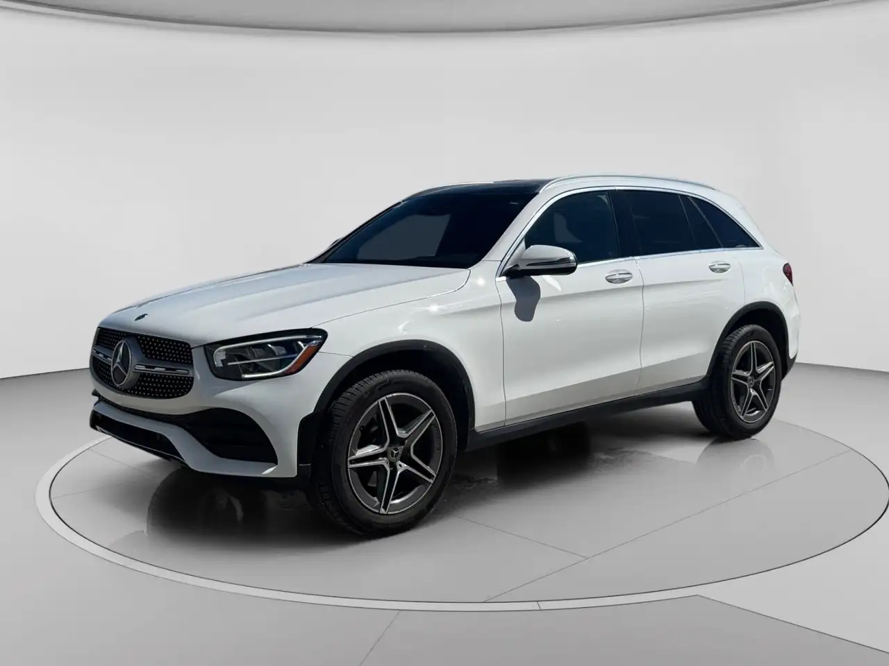 2021 Mercedes-Benz GLC