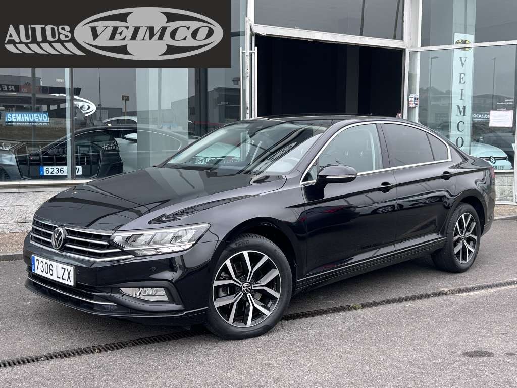 Volkswagen Passat 2.0TDI EVO Executive DSG7 110kW - foto 1