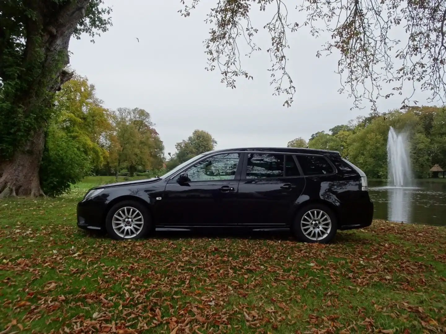 Saab 9-3 1.9 TID VECTOR Zwart - 2