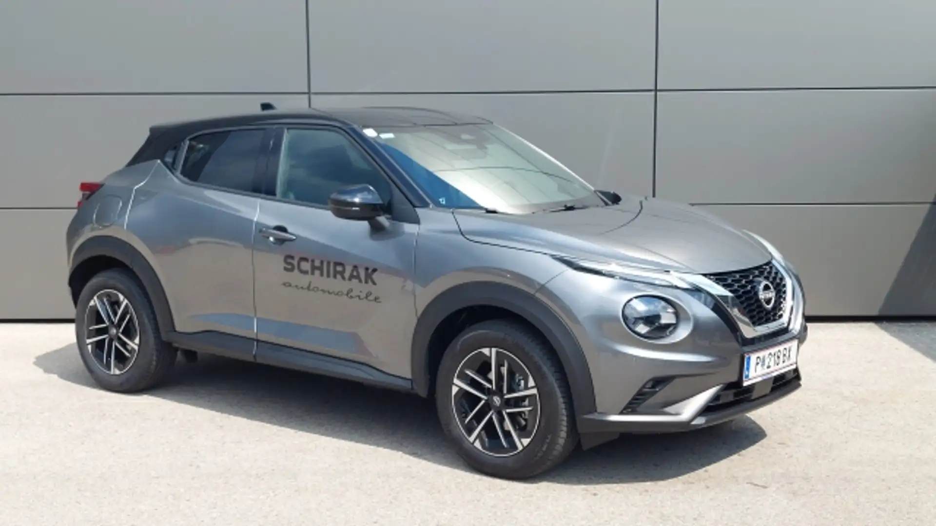 Nissan Juke 114PS 1,0 DIG-T Grijs - 1