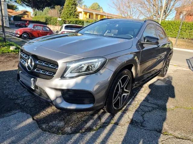 Mercedes-Benz GLA 220 GLA-X156 2017 d Sport auto