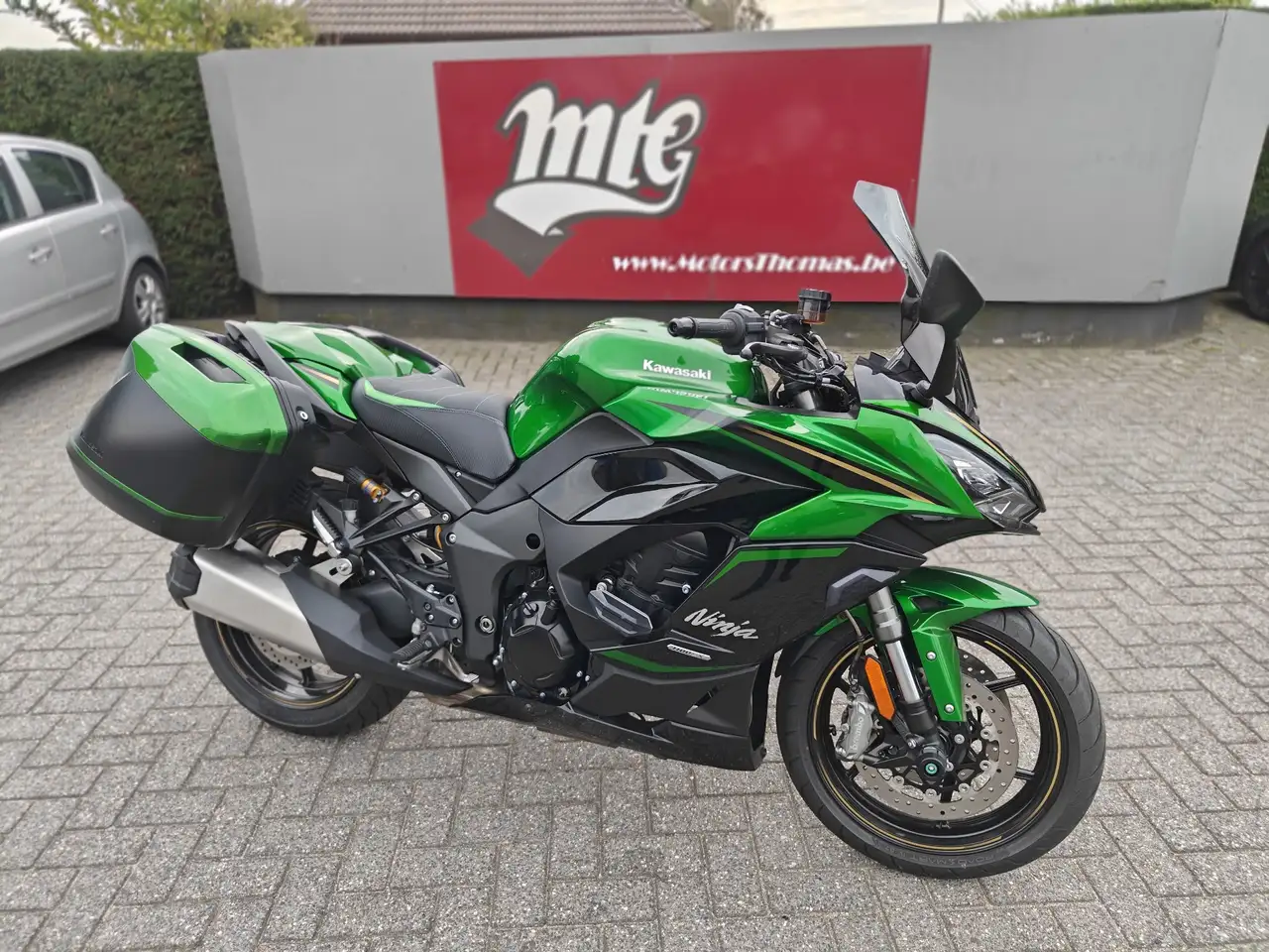 Kawasaki Ninja 1100SX