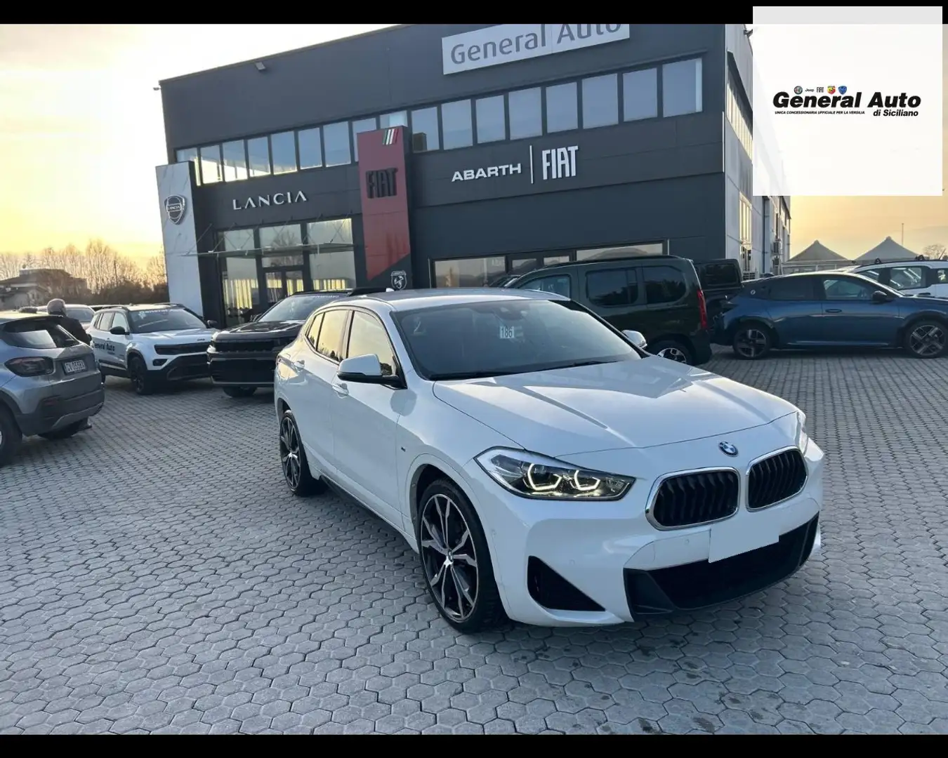 BMW X2 F39 sdrive16d Msport X auto Weiß - 1