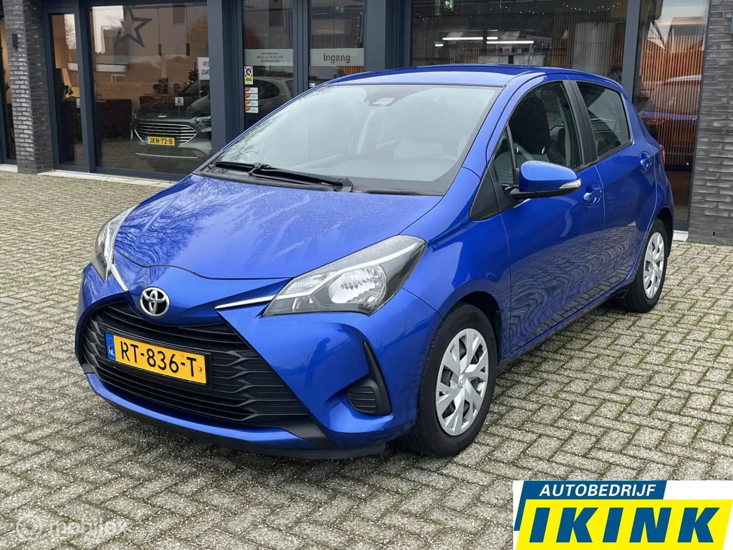 Toyota Yaris 1.0 VVT-i Comfort Blau - 1