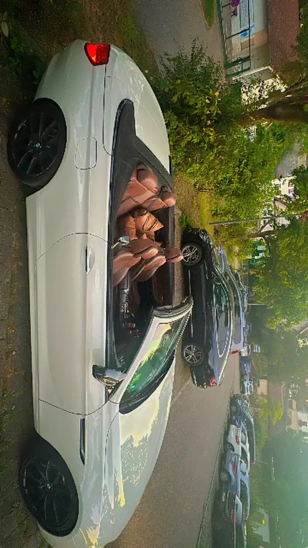 BMW 650 650i Cabrio - 2