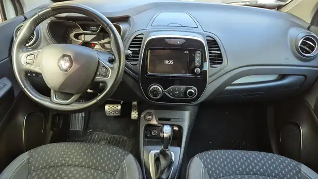 Renault Captur view 11