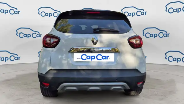 Renault Captur view 3