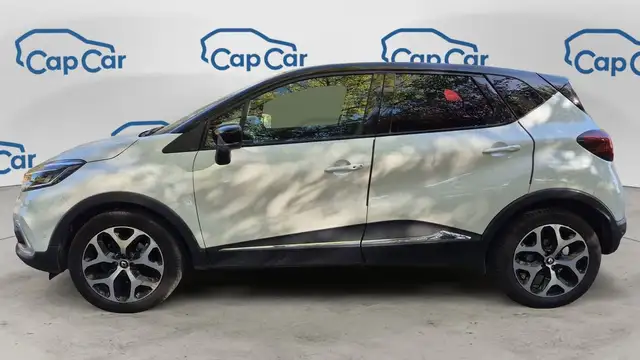 Renault Captur view 2