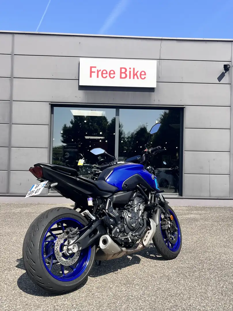 Yamaha MT-07 Bleu - 2