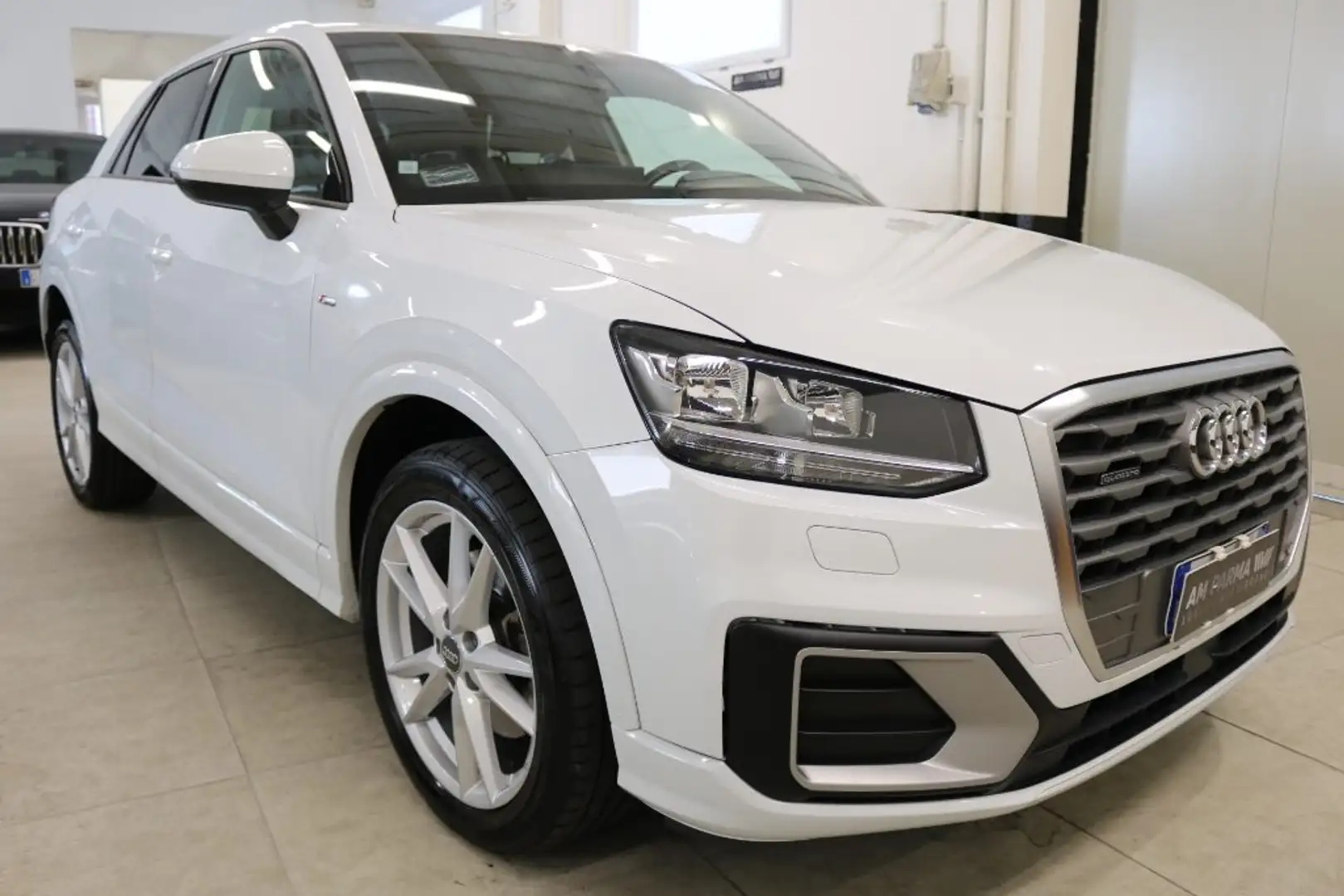 Audi Q2 2.0 TDI quattro S tronic S line Edition"MANIACALE" Bianco - 1