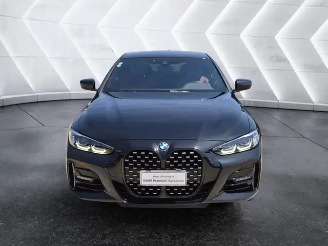 BMW 4 Series view 2