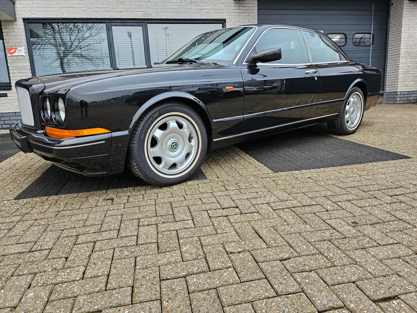 Bentley Continental Continantal R Zwart - 2