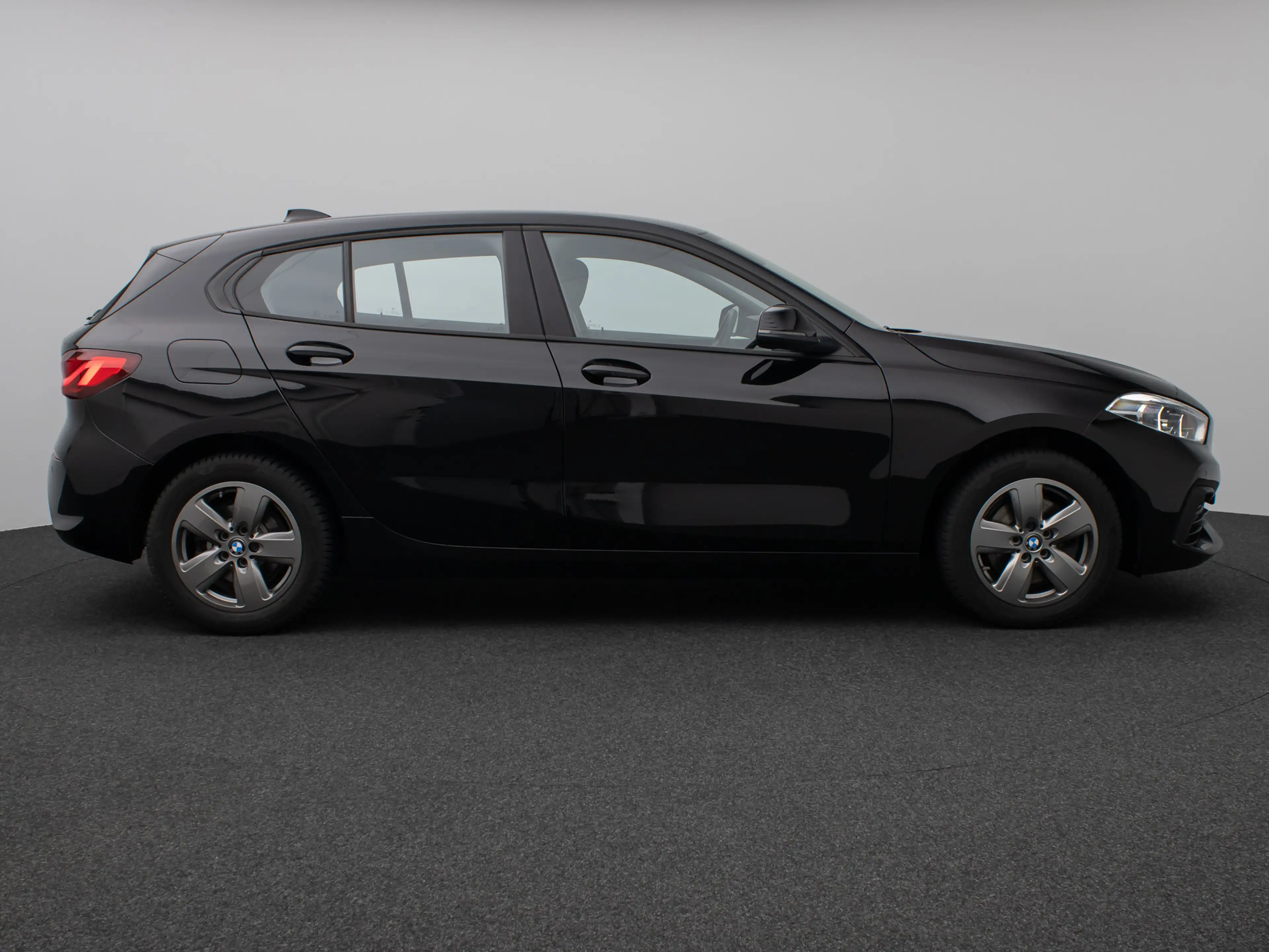 BMW 118 DAB CockPitPro Geschwindigkeitsreg PDC LED — photo 5