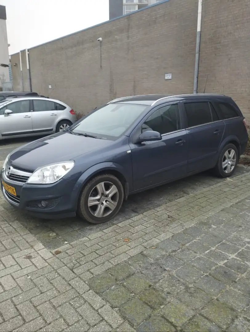 Opel Astra 1.6 LPG Caravan Edition Blauw - 2