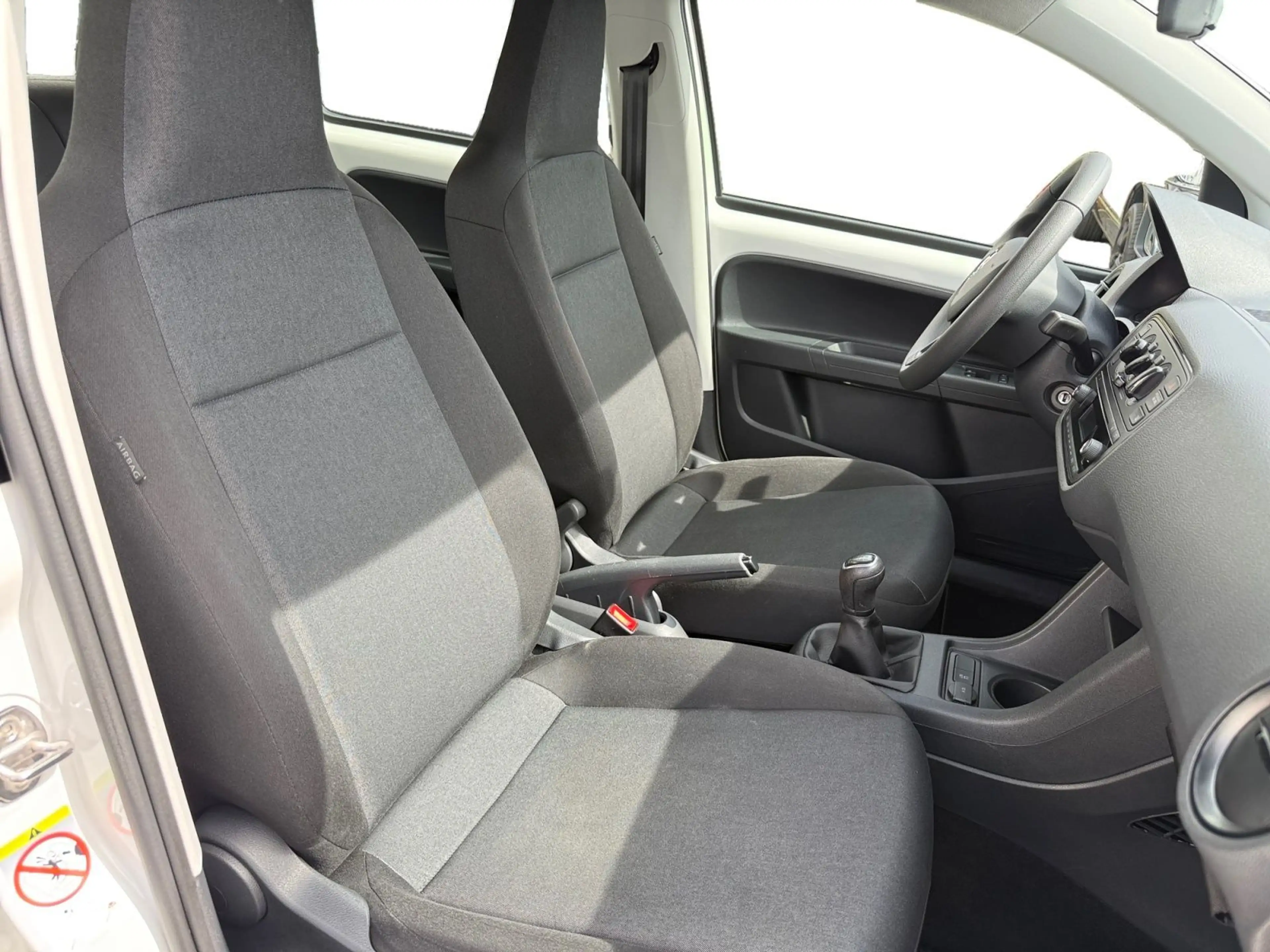 Skoda Citigo 1.0 Active — photo 11
