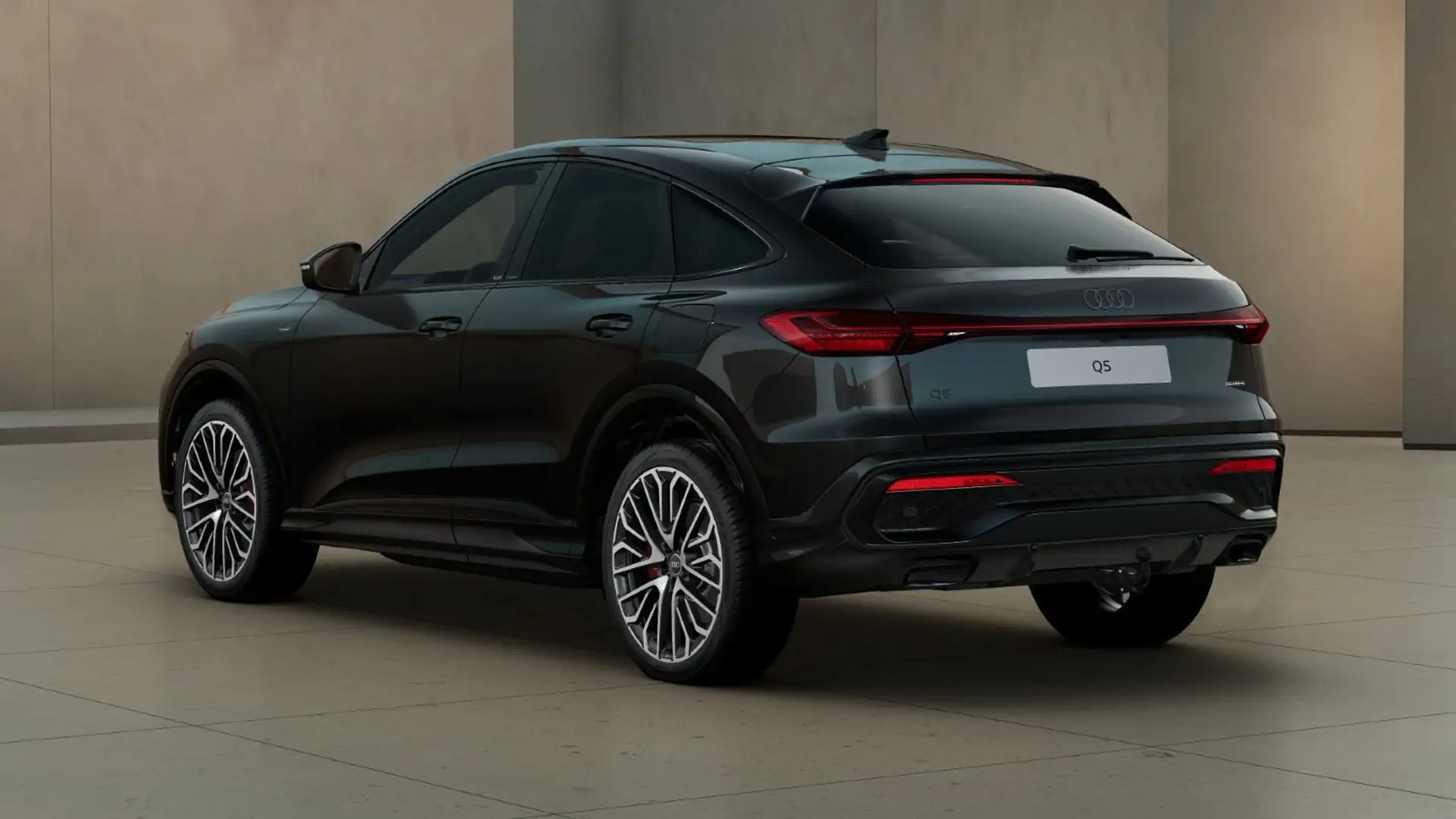 Audi Q5 e-hybrid qu. edition one *AHK*Pano* Schwarz - 2