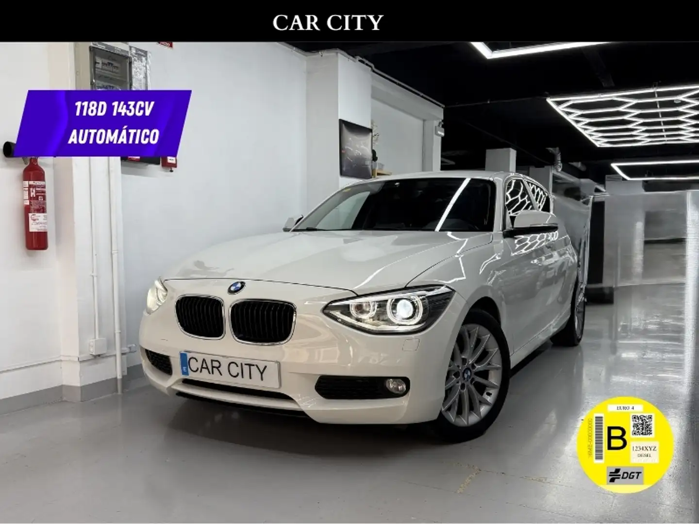 BMW 118 118dA Essential Edition Blanco - 1