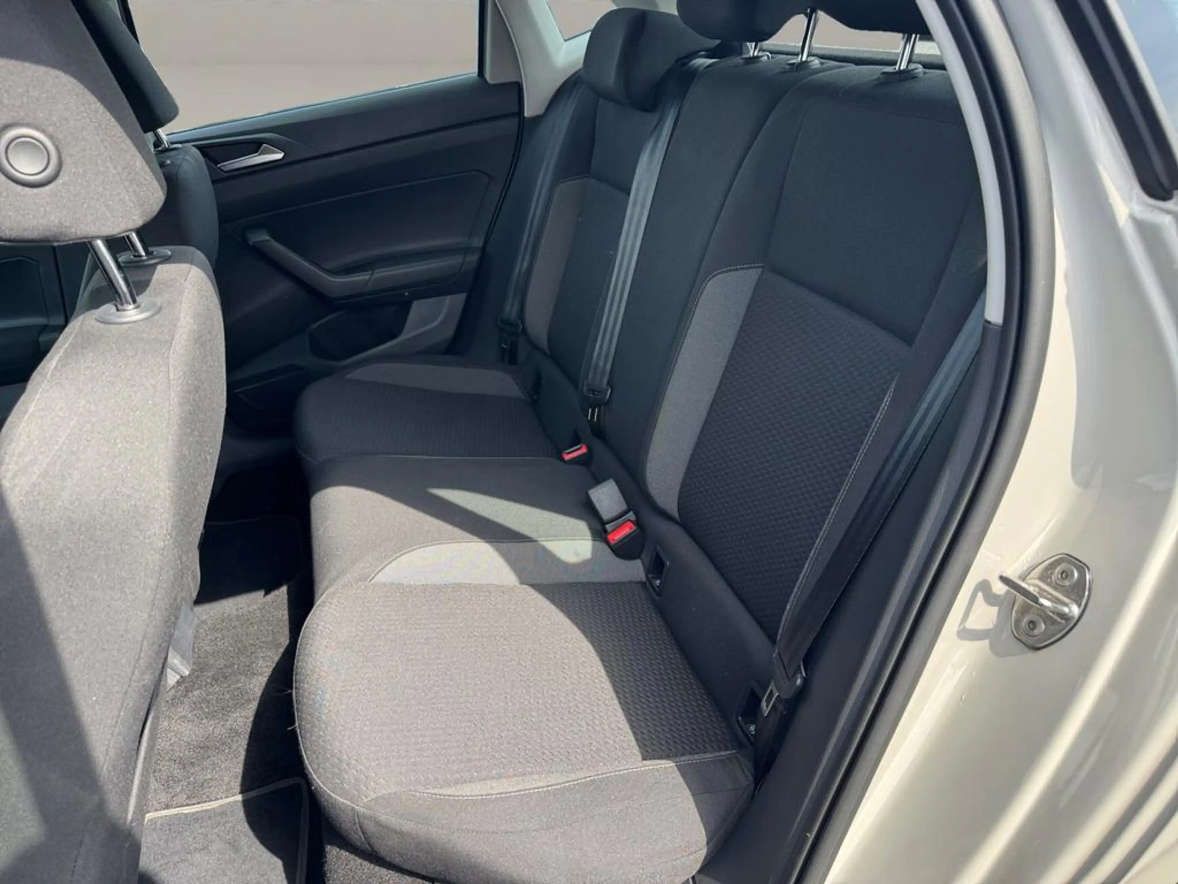 Volkswagen Polo Polo Life 1.0 TSI 70 kW (95 ch) 5 vitesses manuel — photo 9