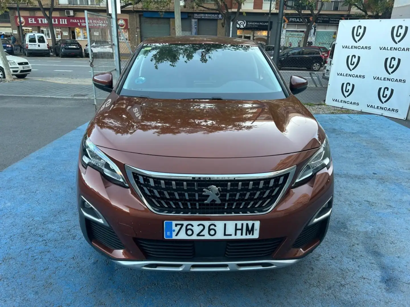 Peugeot 3008 1.5BlueHDi Allure Pack S&S 130 Marrón - 2