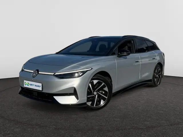 Volkswagen ID.7 Pro S Business Premium 86 kWh (286pk)/// BATTERIJ - 96%!!! /// Inklapbare trekhaak /// Elektrische kofferklep /// Zetelve