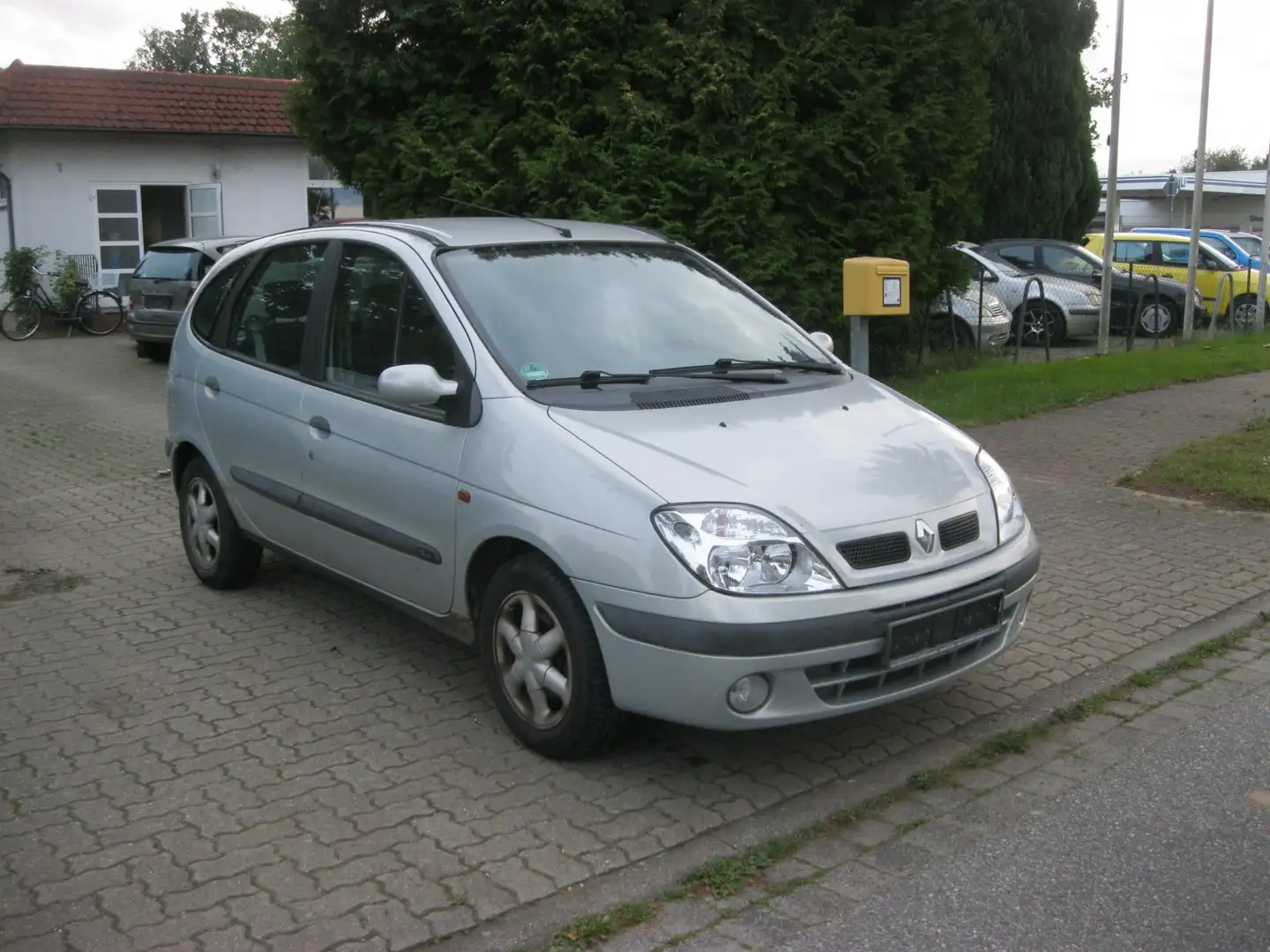 Renault Scenic Scenic 1.6 16V RXE Argent - 1