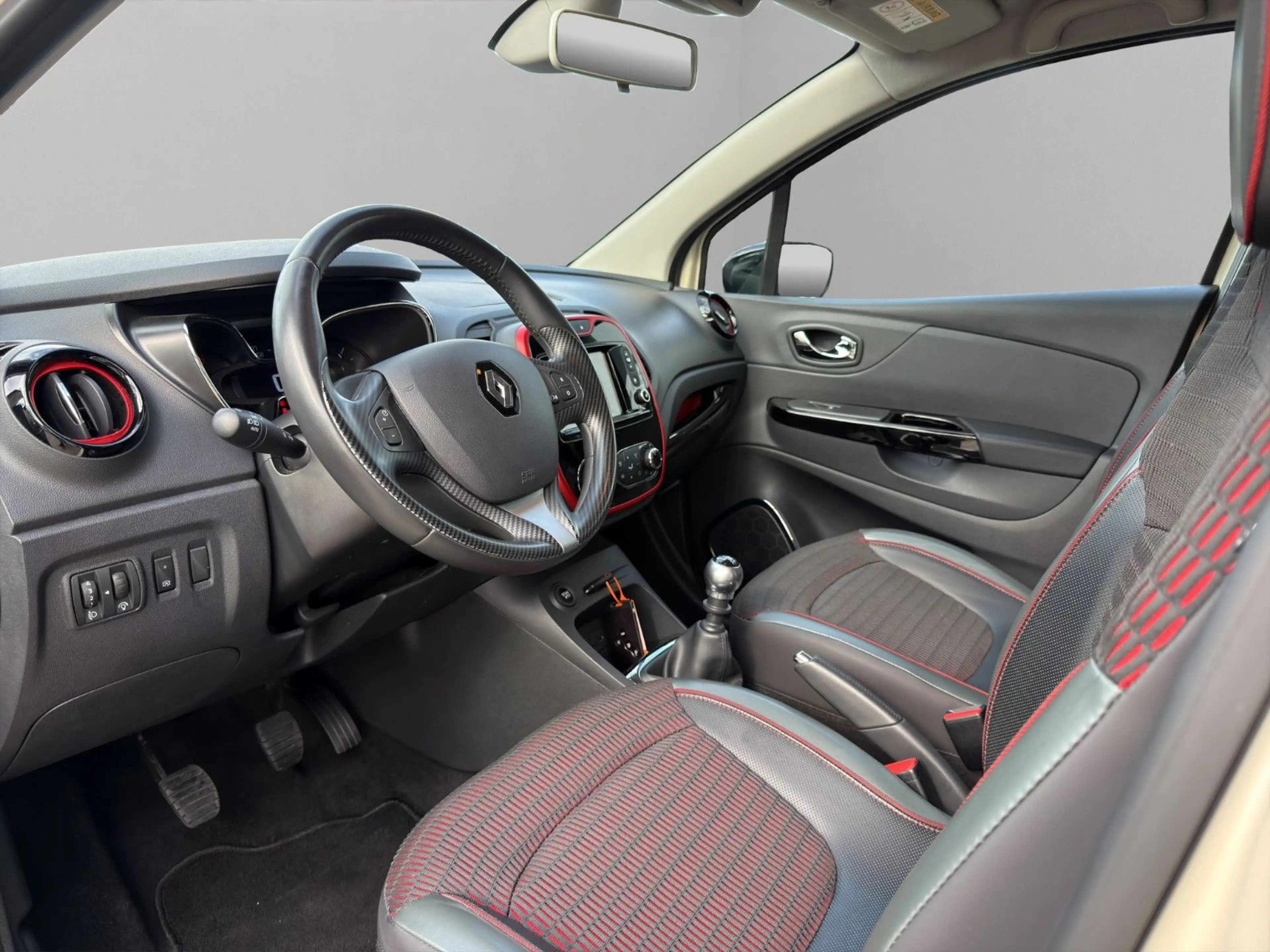 Renault Captur XMOD 1.2 TCe NAVI KAMERA SHZ BT 1.HD — photo 15