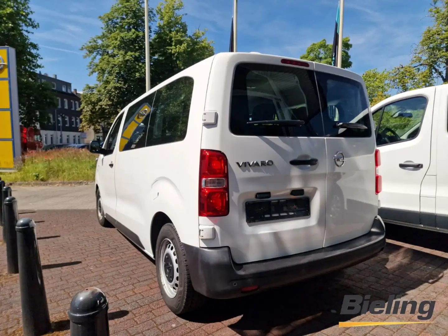 Opel Vivaro Kombi 1.5 Diesel, 1.Hand, 9-Sitzer, Klima, Parkpil Blanc - 2
