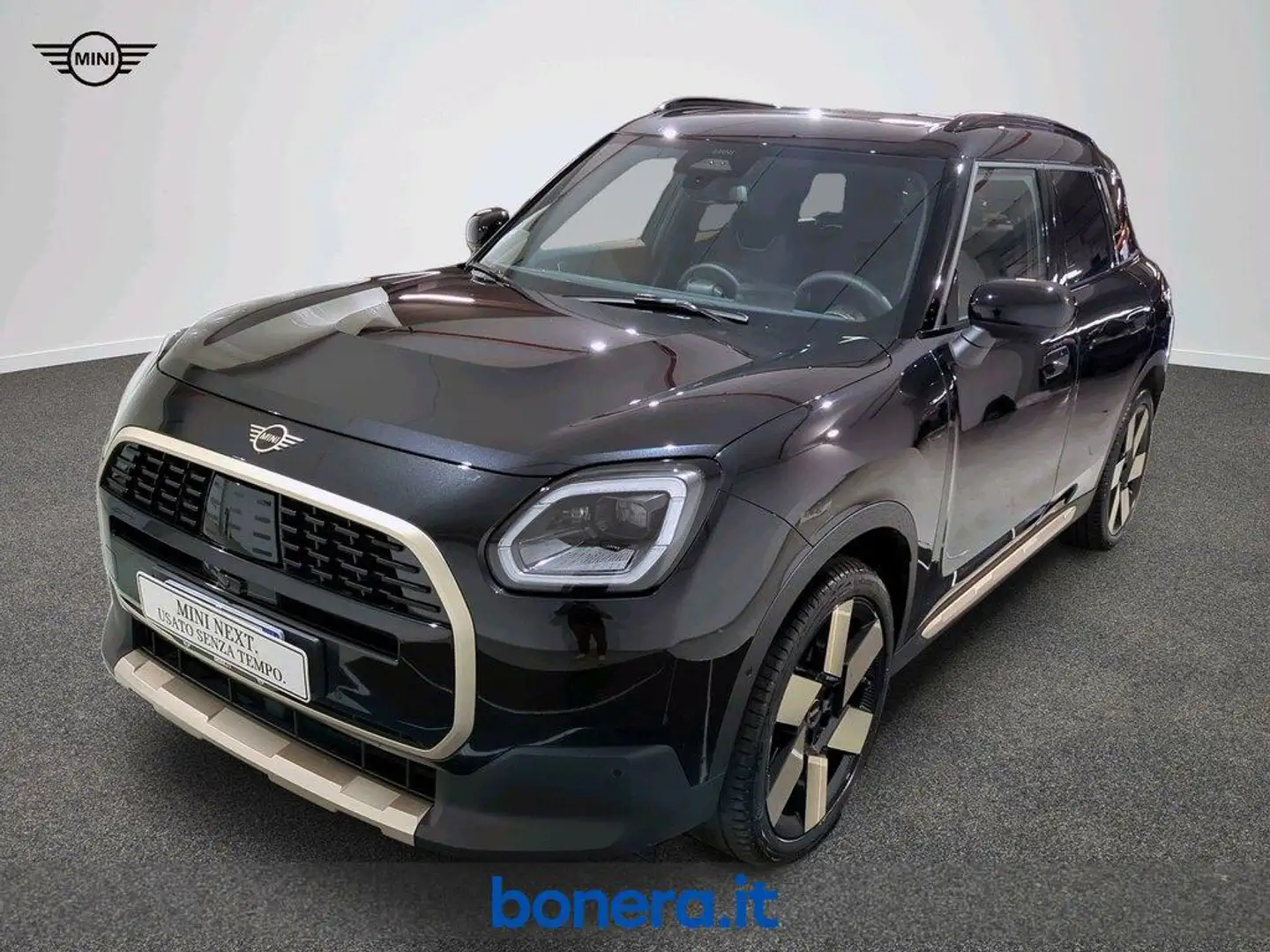MINI Cooper Countryman Mini 1.5 48V C Favoured auto Nero - 1