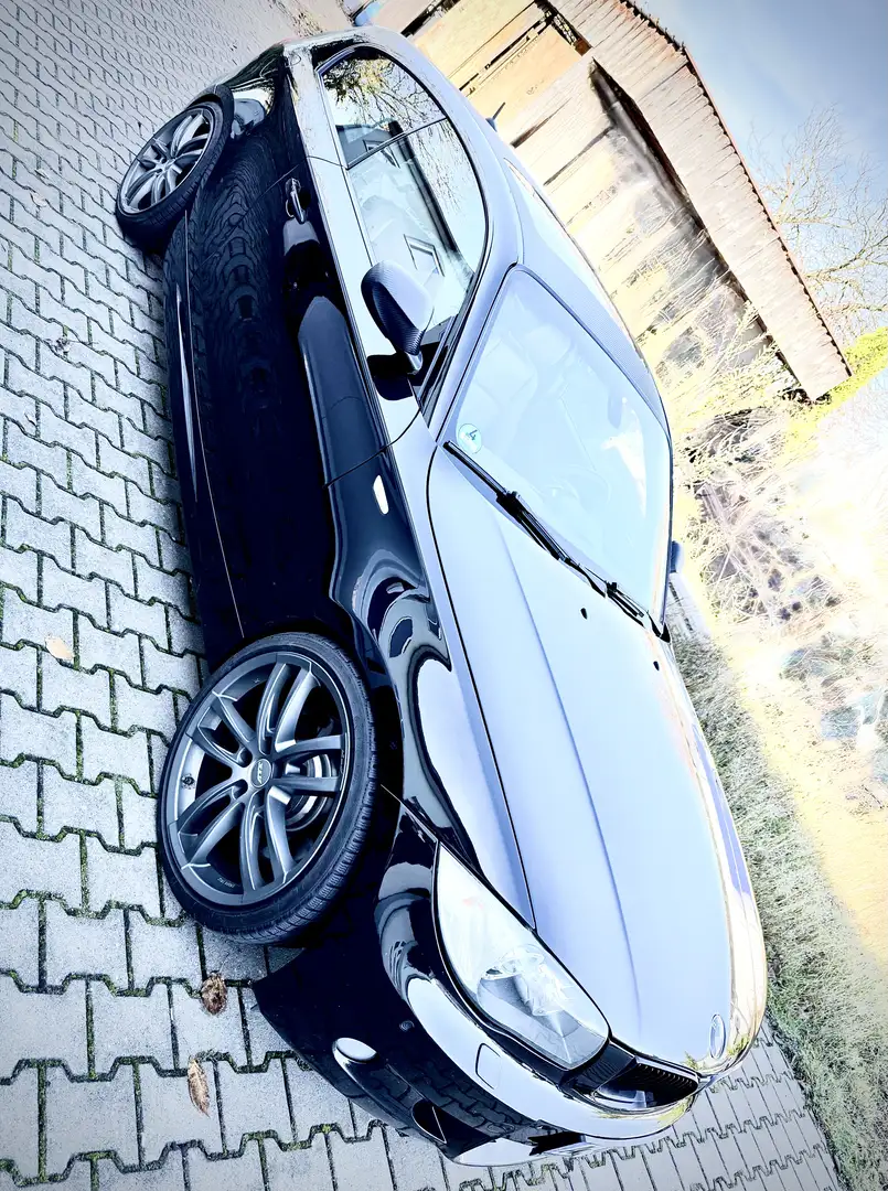 BMW 123 123d DPF Aut. M Paket Vollaustattung - 2