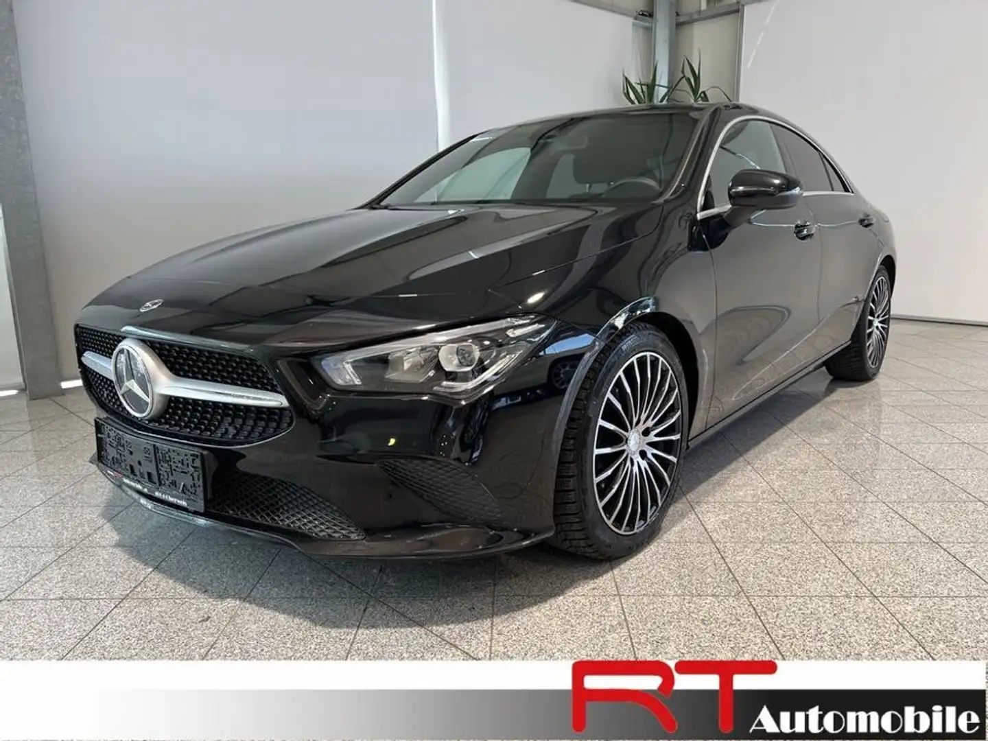 Mercedes-Benz CLA 200 d ''Rückfahrkamera, Tempomat'' Černá - 1