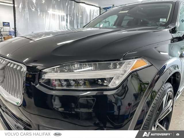 2024 Volvo XC90 Ultimate Bright Theme thumb 8