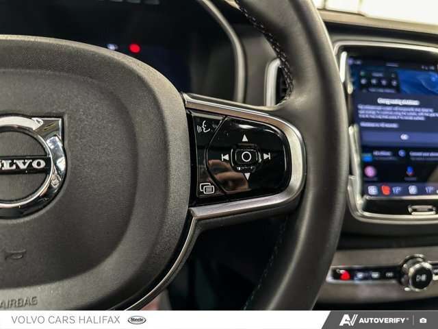 2024 Volvo XC90 Ultimate Bright Theme thumb 16