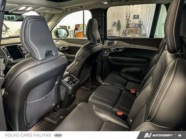 2024 Volvo XC90 Ultimate Bright Theme thumb 23