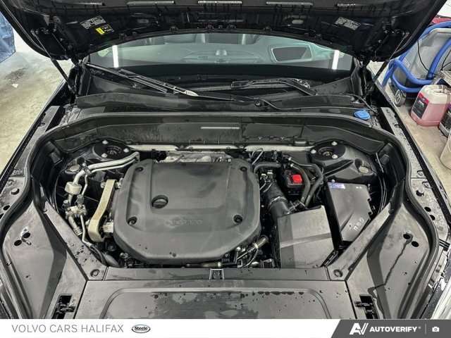 2024 Volvo XC90 Ultimate Bright Theme thumb 10