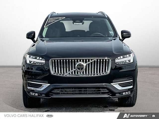 2024 Volvo XC90 Ultimate Bright Theme alt 2