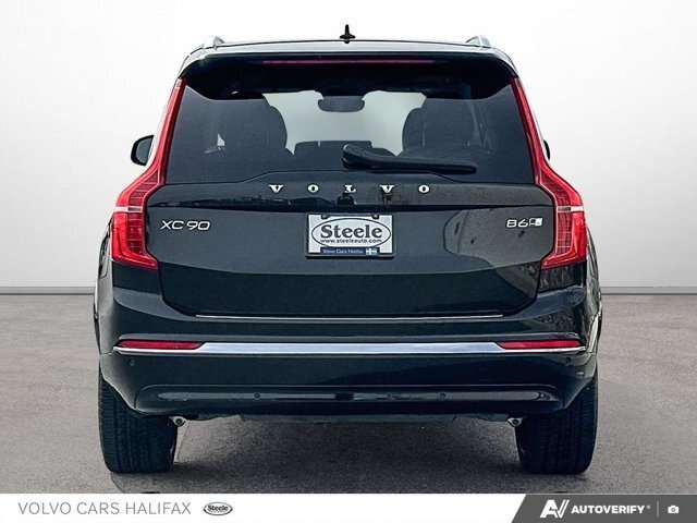 2024 Volvo XC90 Ultimate Bright Theme alt 5