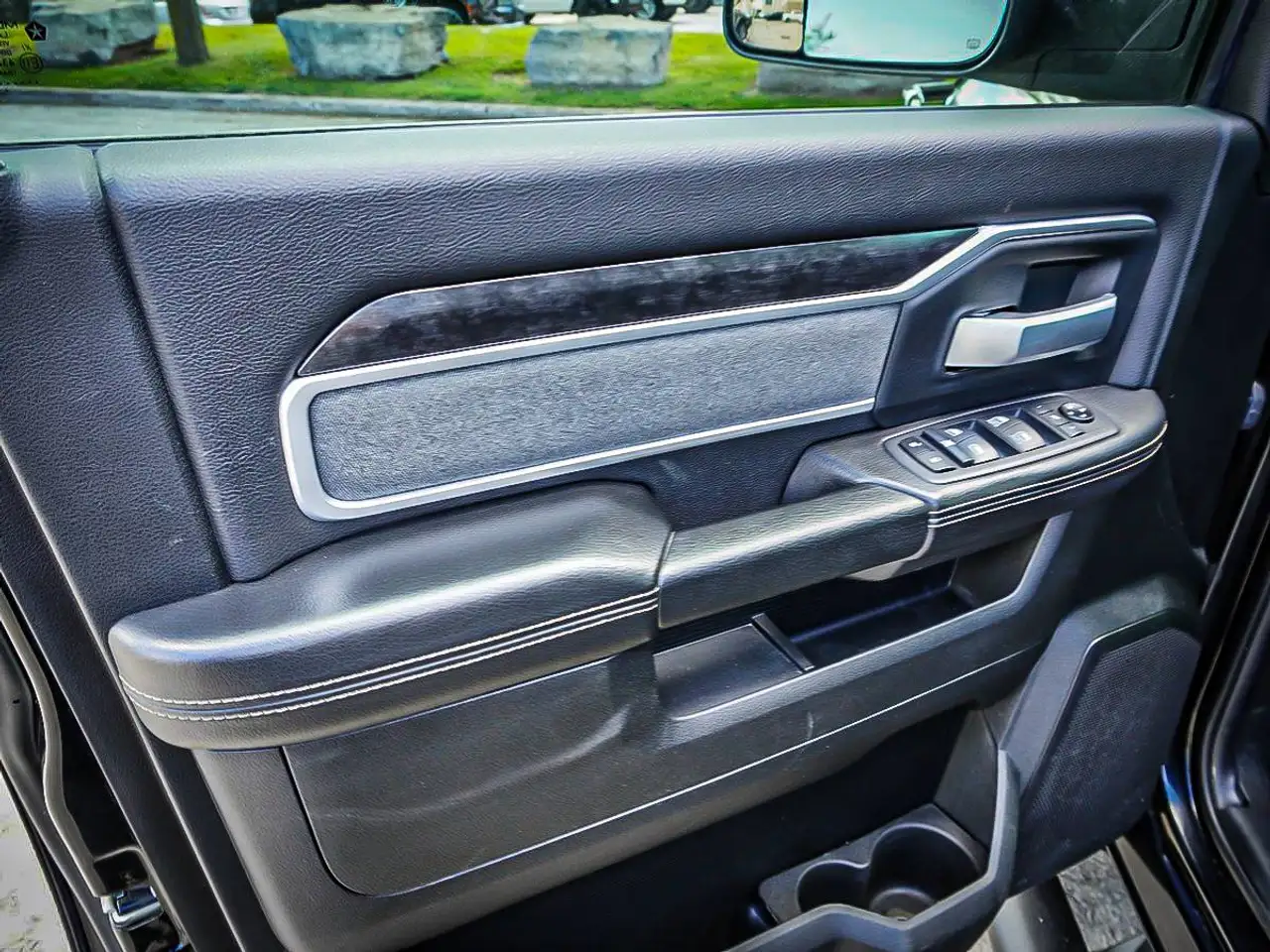 RAM 2500 photo RAM 2500