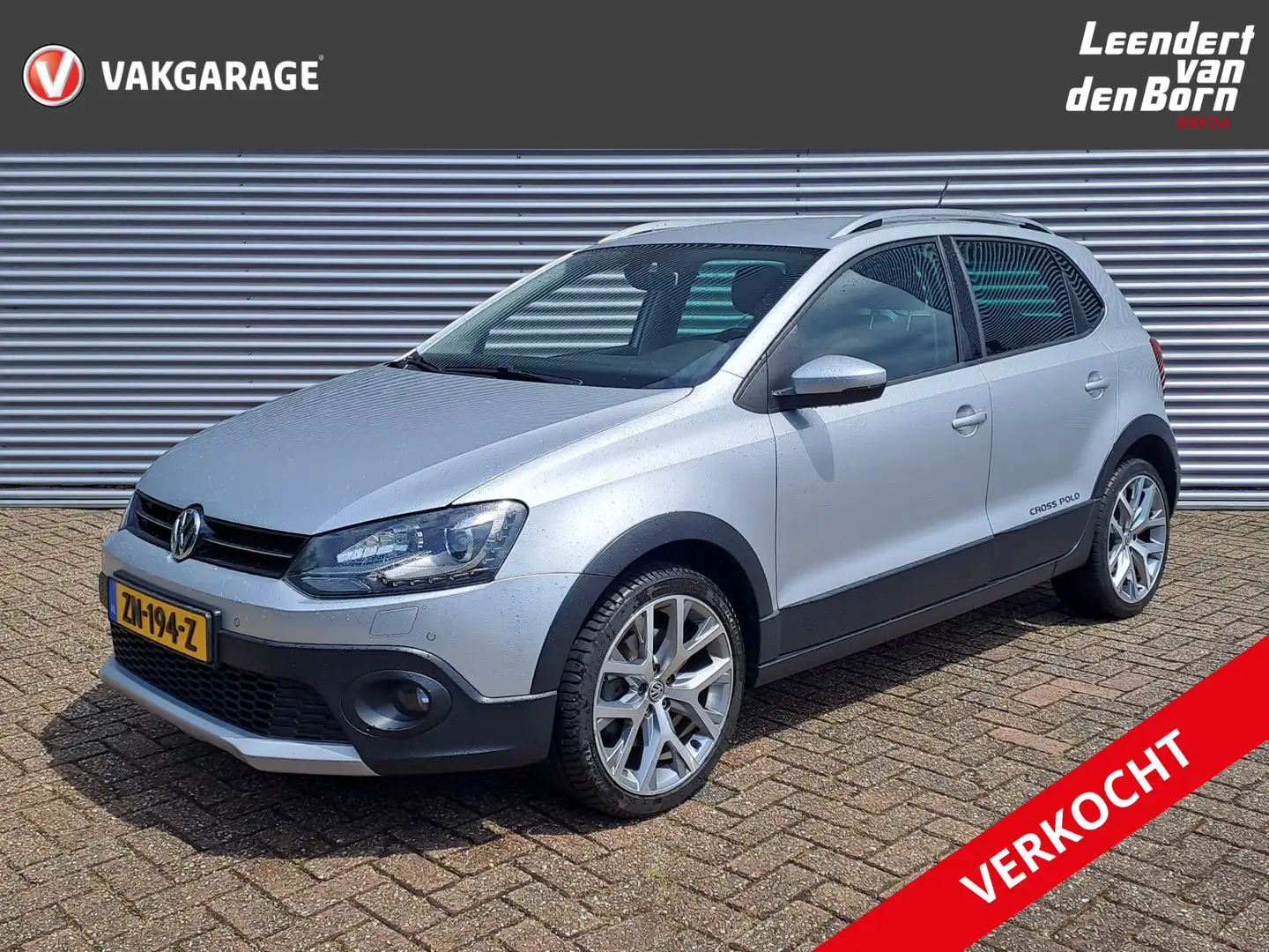 Volkswagen Polo Cross 1.2 TSI Highline AUTOMAAT | Xenon | Navigatie | Ca Gris - 1