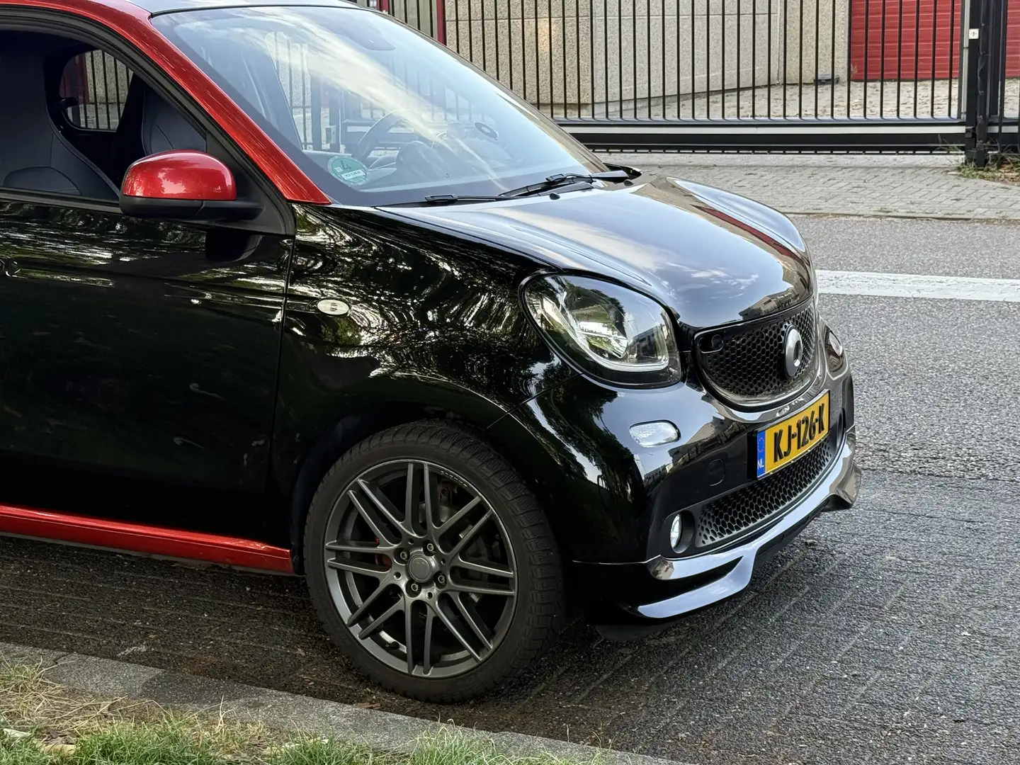 smart forFour SMART FORFOUR PRIME BRABUS turbo 90 PK - 1