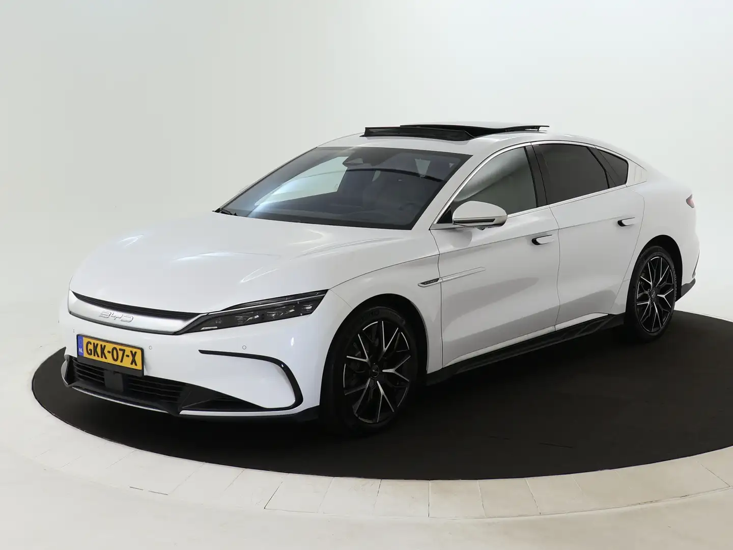 BYD Han AWD Final Edition 85 kWh | 19" LMV | 521 KM WLTP | Blanco - 1