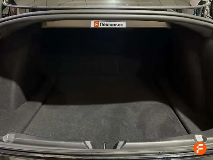 Tesla Model 3 2024, foto 27