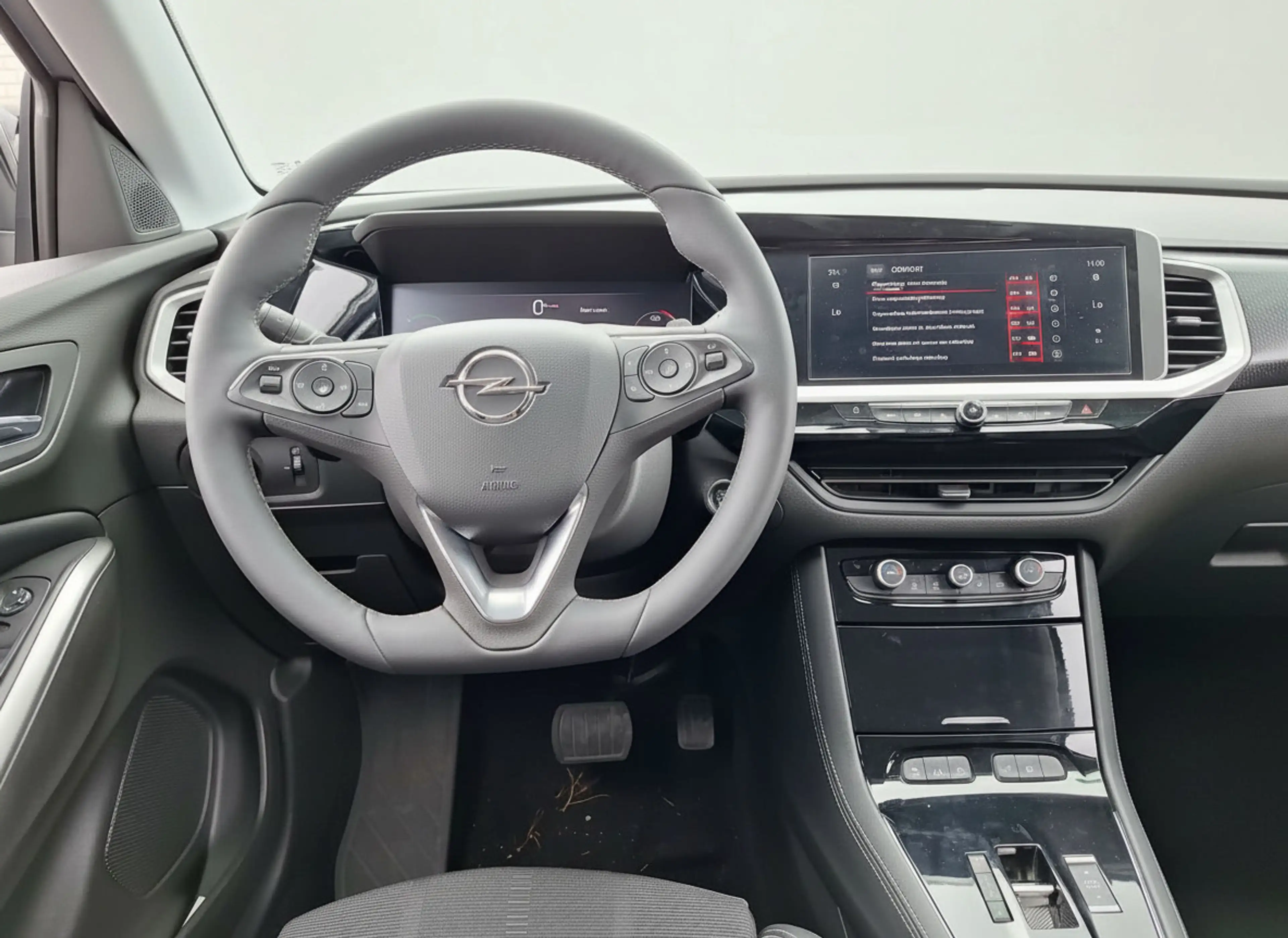 Opel Grandland 1.6 Turbo Plug-In Hybrid GS Line — photo 5